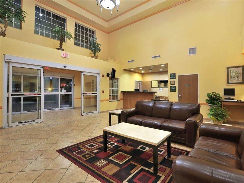 Super 8 By Wyndham San Antonio/Alamodome Area Hotel Kültér fotó